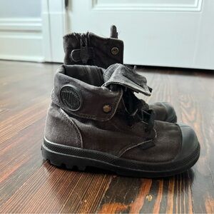 Palladium Baggy Canvas Boot